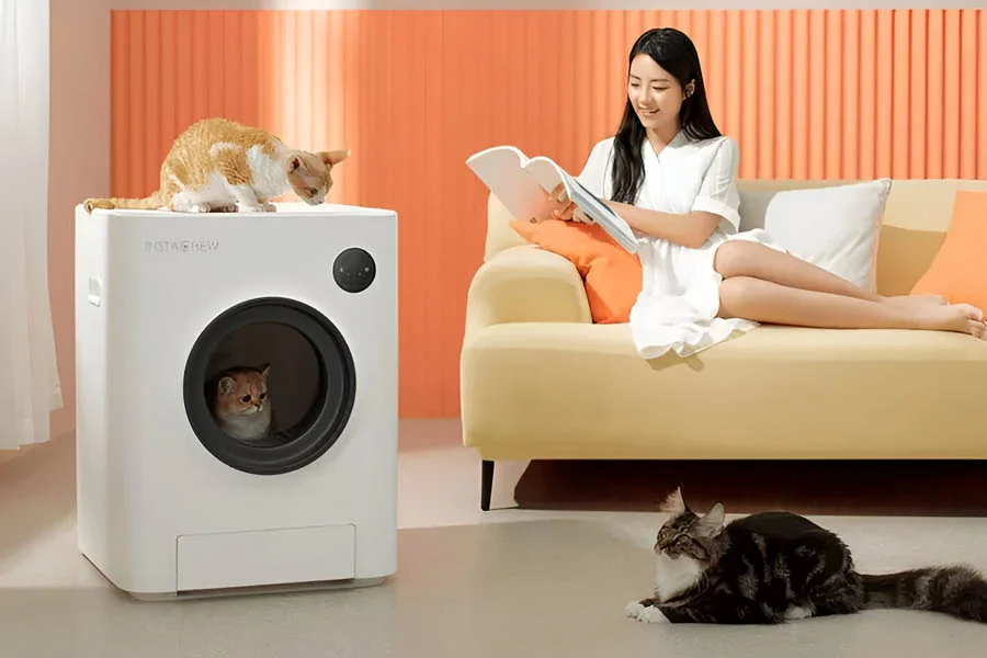 self-cleaning cat litter boxes